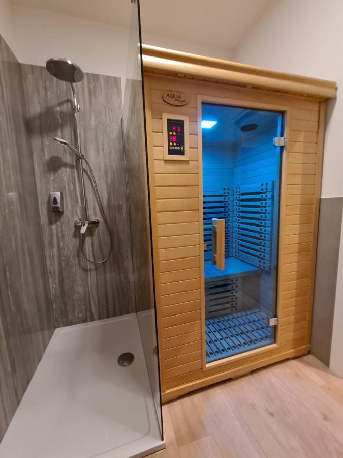 Deluxe Apartments "In The Center" Rijeka Exterior foto